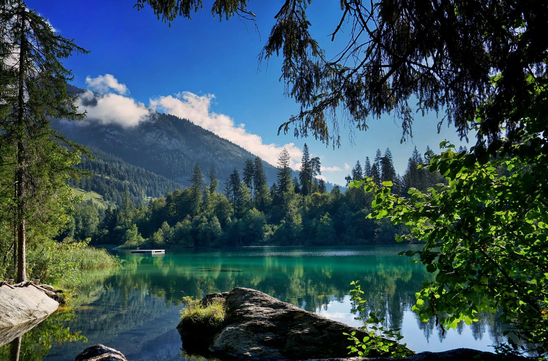 Urlaub am Bergsee: Warum besondere Lagen in Deutschland zunehmend gefragt sind