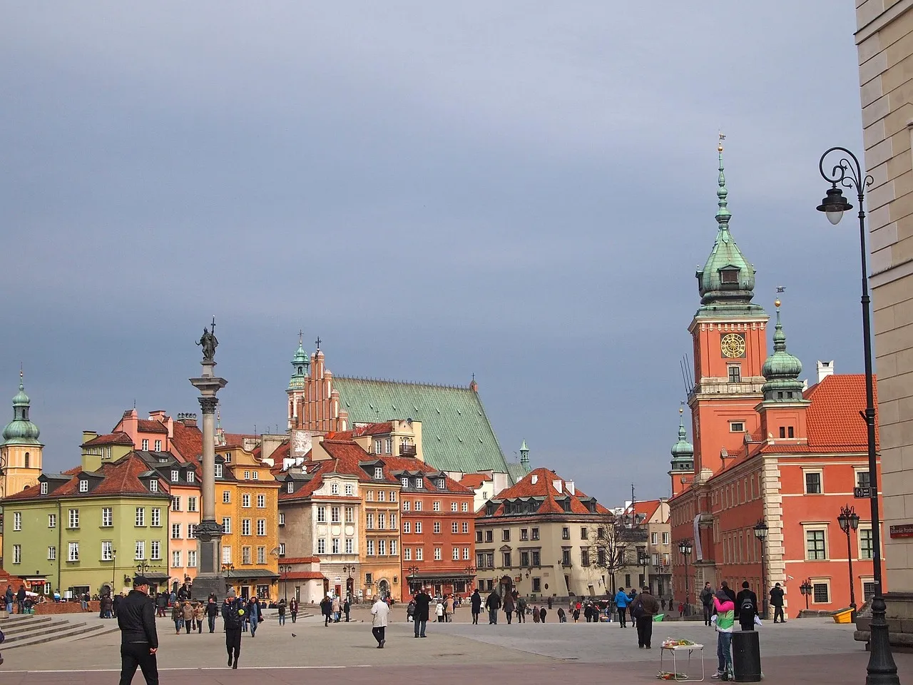 Top 5 Highlights in Warschau – Entdecke Polens vielseitige Hauptstadt zwischen Geschichte & Moderne